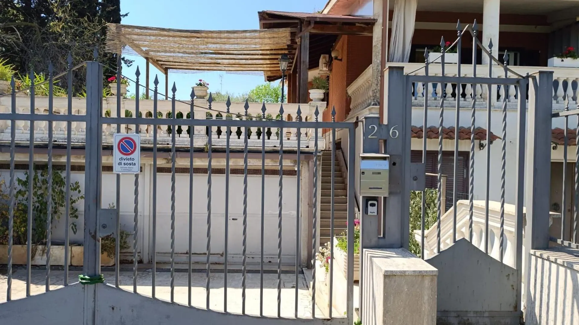 Casa Con Balcone Vista Campagna Free Netflix Apartment Rome